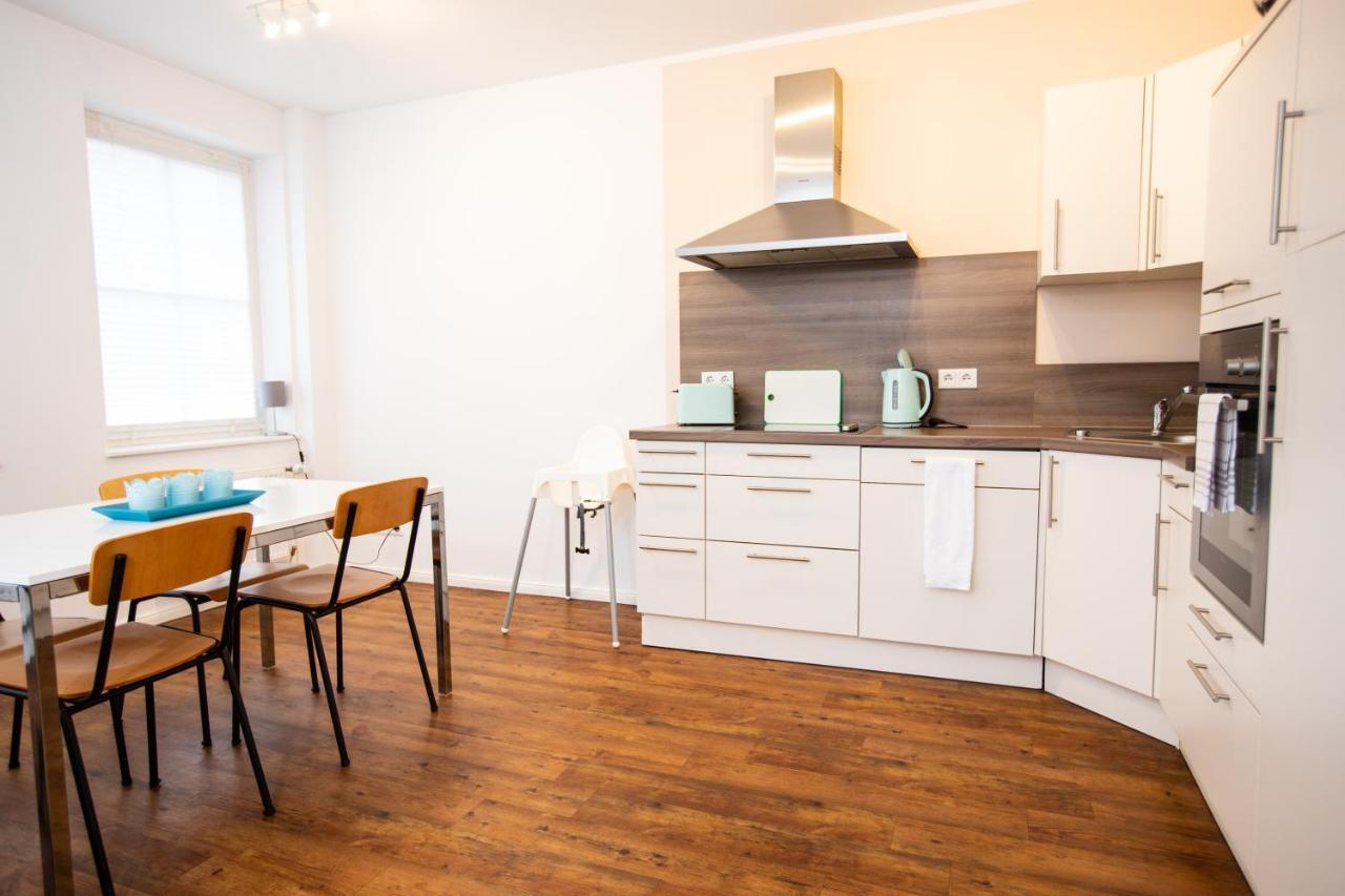 Moderne 2-Zimmer Wohnung! Wlan Und Netflix Inklusive! Zentral Gelegen In Der Historischen Altstadt! Stade Bagian luar foto
